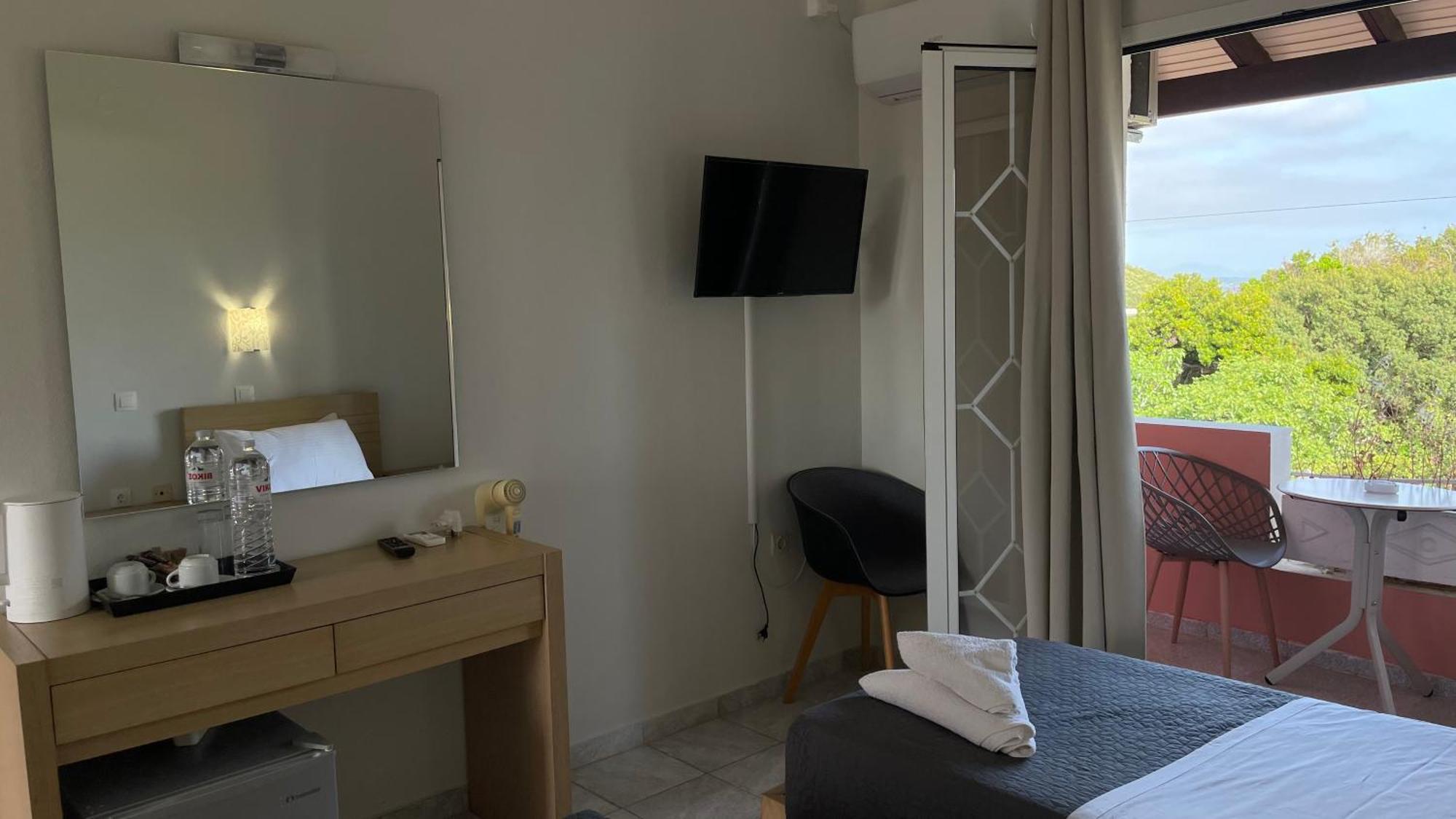 Apartamento Alonaki Bay Halikounas Exterior foto